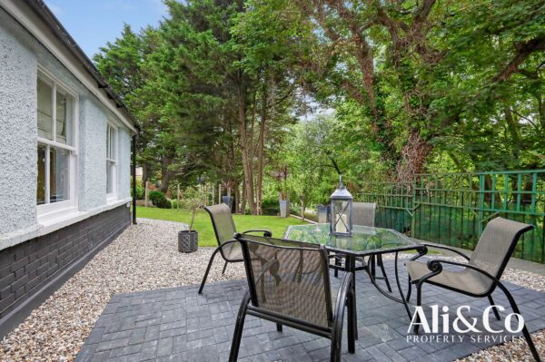 Park House, Park View Gardens, Grays