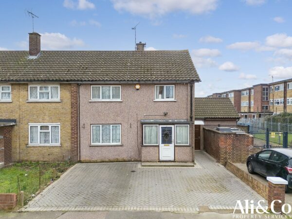 Sydney Road, Tilbury