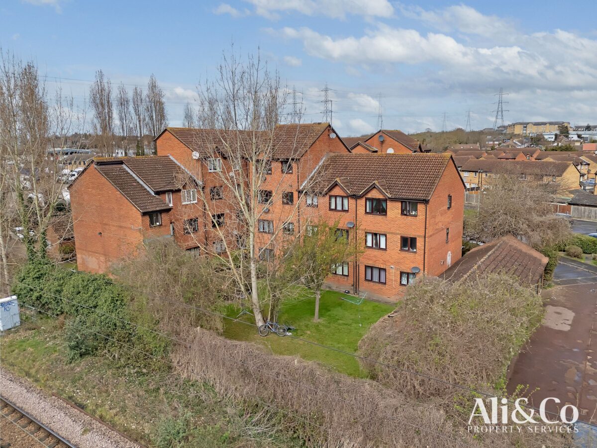 Porter Close, Grays