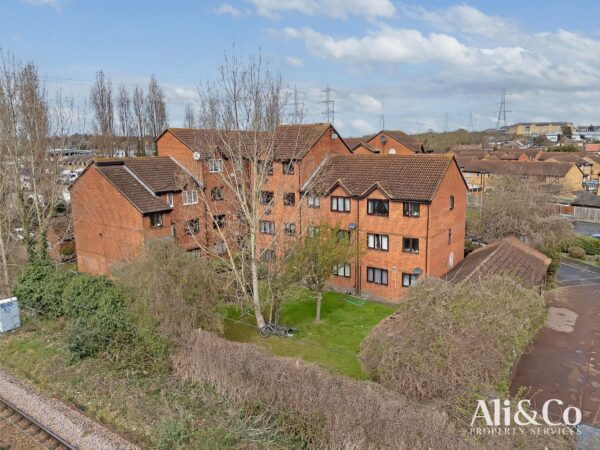 Porter Close, Grays