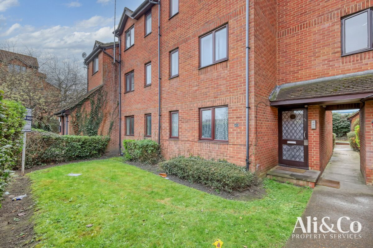 Porter Close, Grays