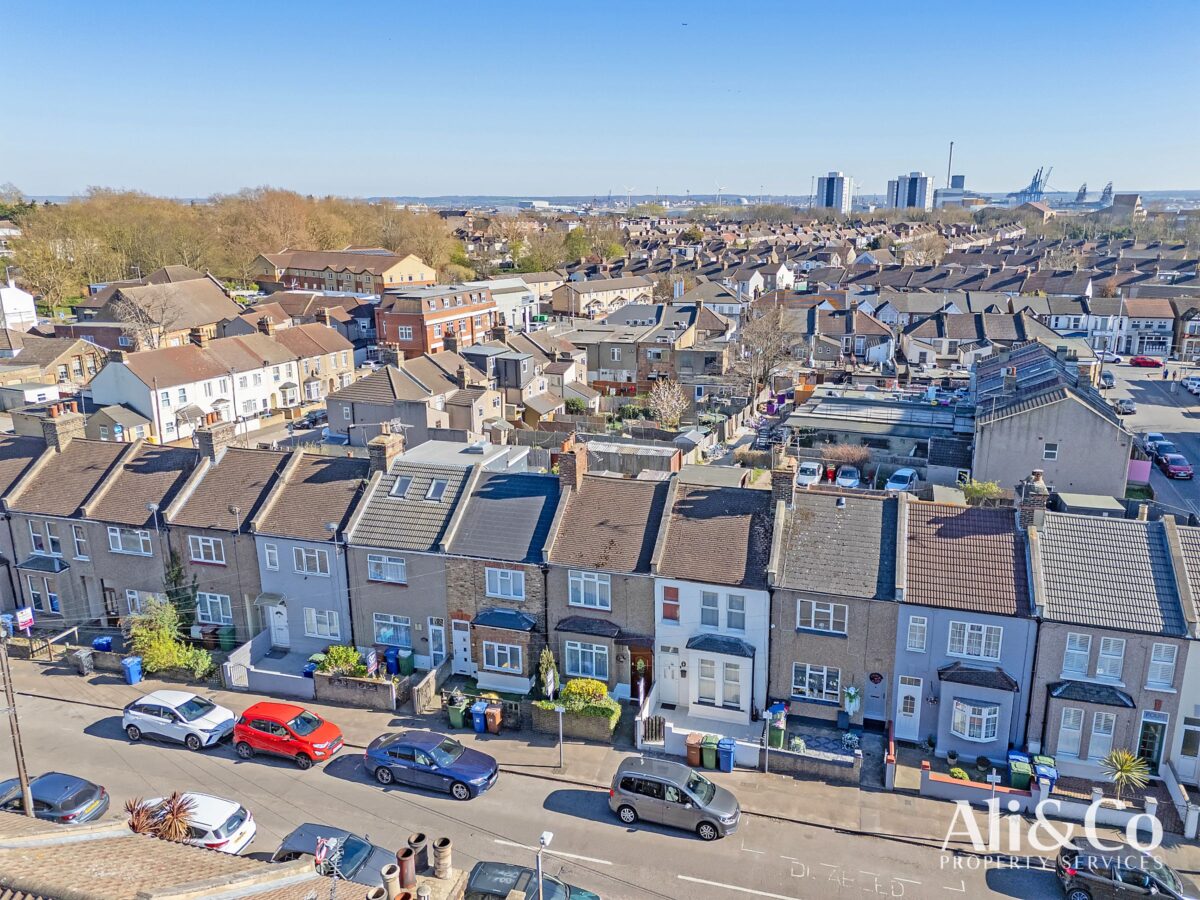 Hampden Road, Grays