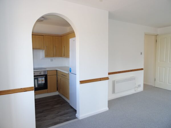 Duarte Place, Grays