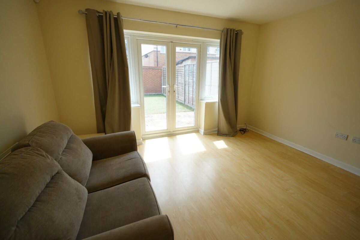 North Road, Purfleet