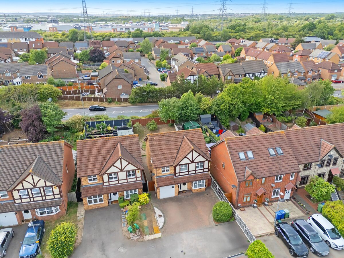 Felipe Road, Grays