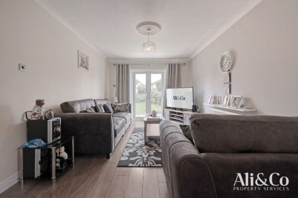Boscombe Avenue, Grays