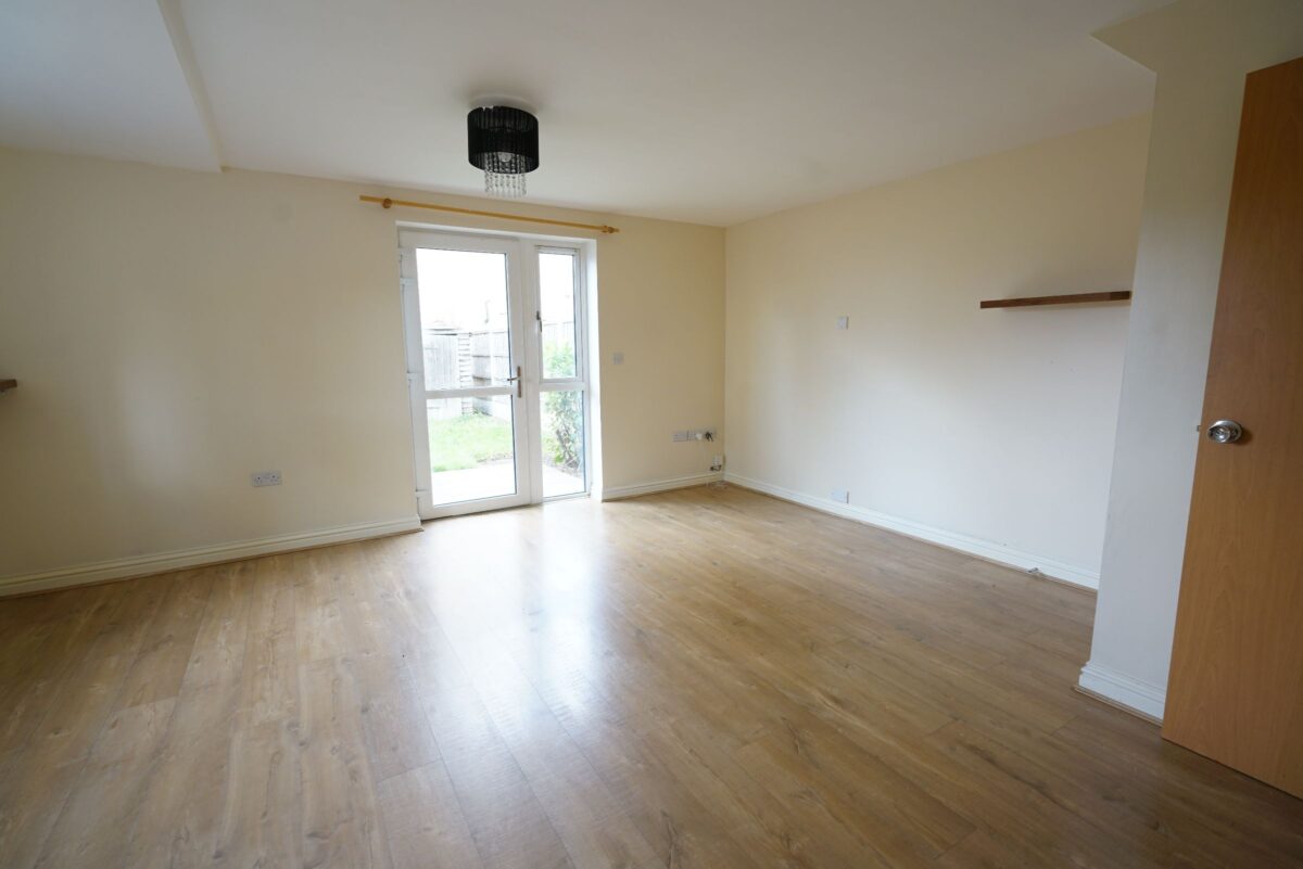 Draper Close, Grays