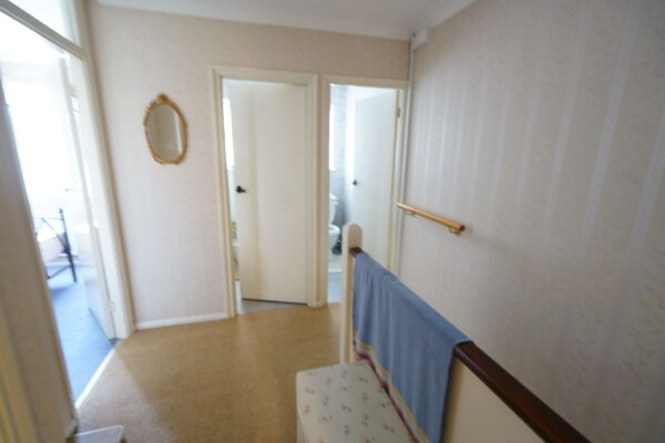 Overcliff Road, Grays