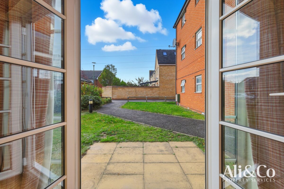 Rawlyn Close, Grays