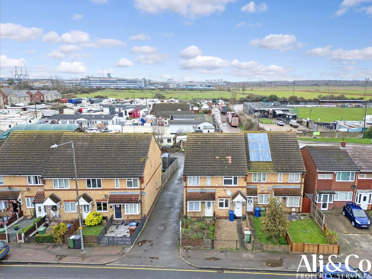 Berkeley Terrace, Tilbury