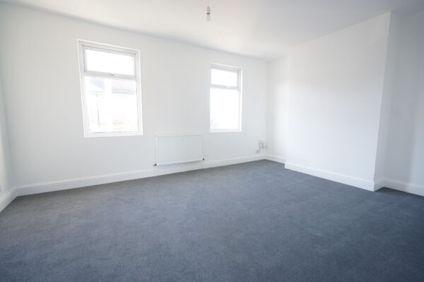 Southend Road, Grays