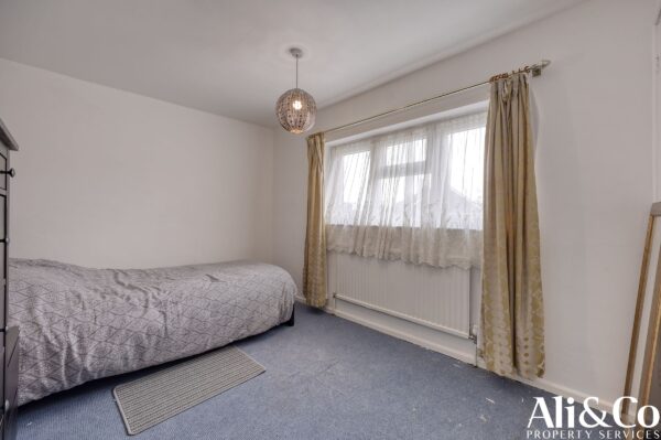 Sydney Road, Tilbury