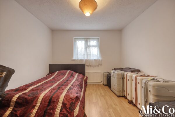 Sydney Road, Tilbury