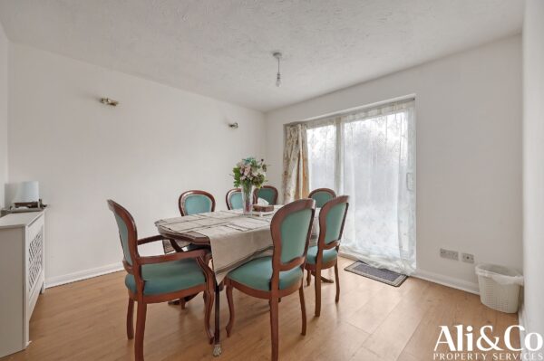 Sydney Road, Tilbury