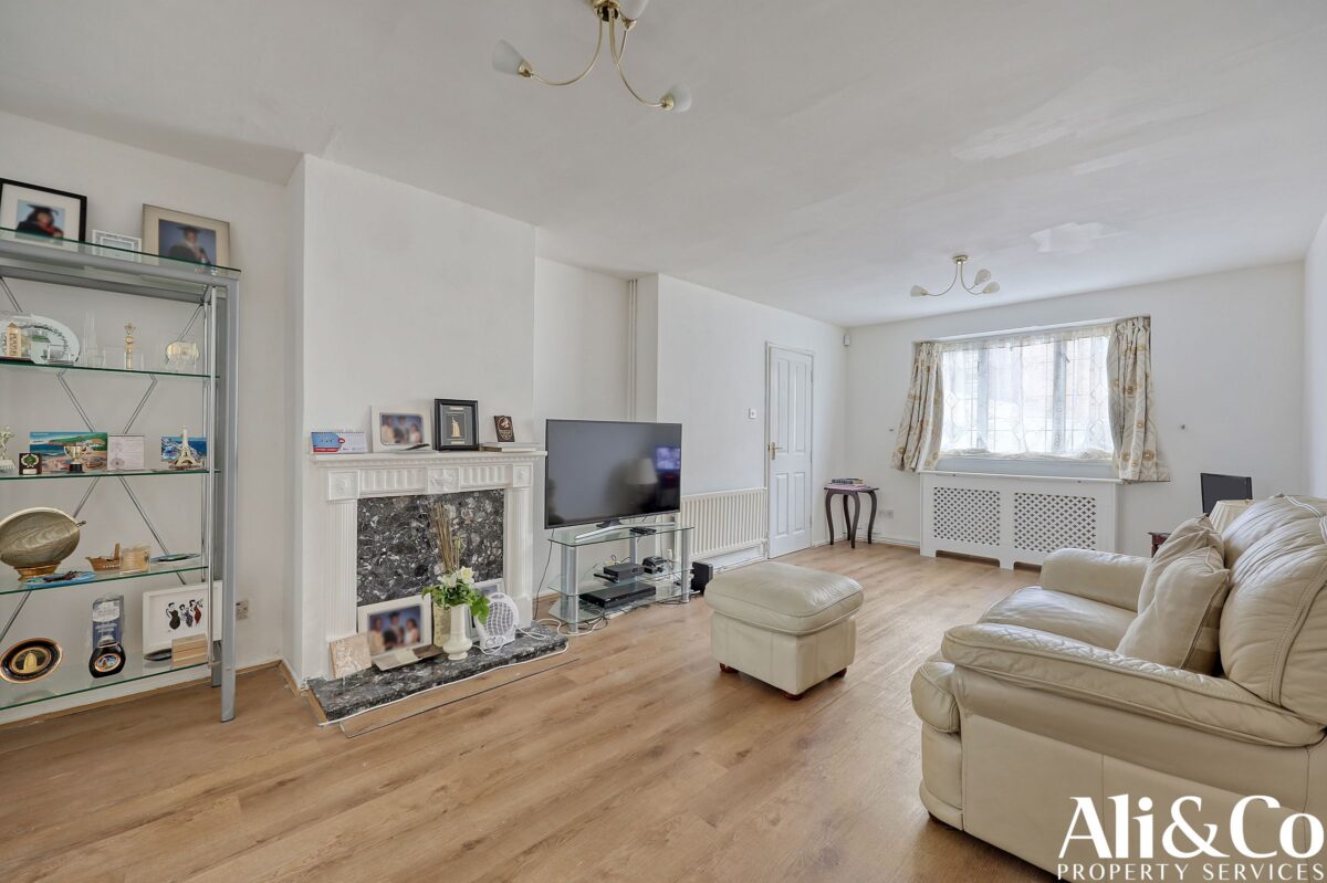 Sydney Road, Tilbury