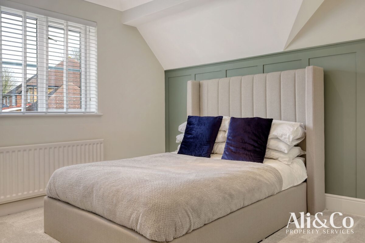 Henry De Grey Close, Meesons Lane, Grays