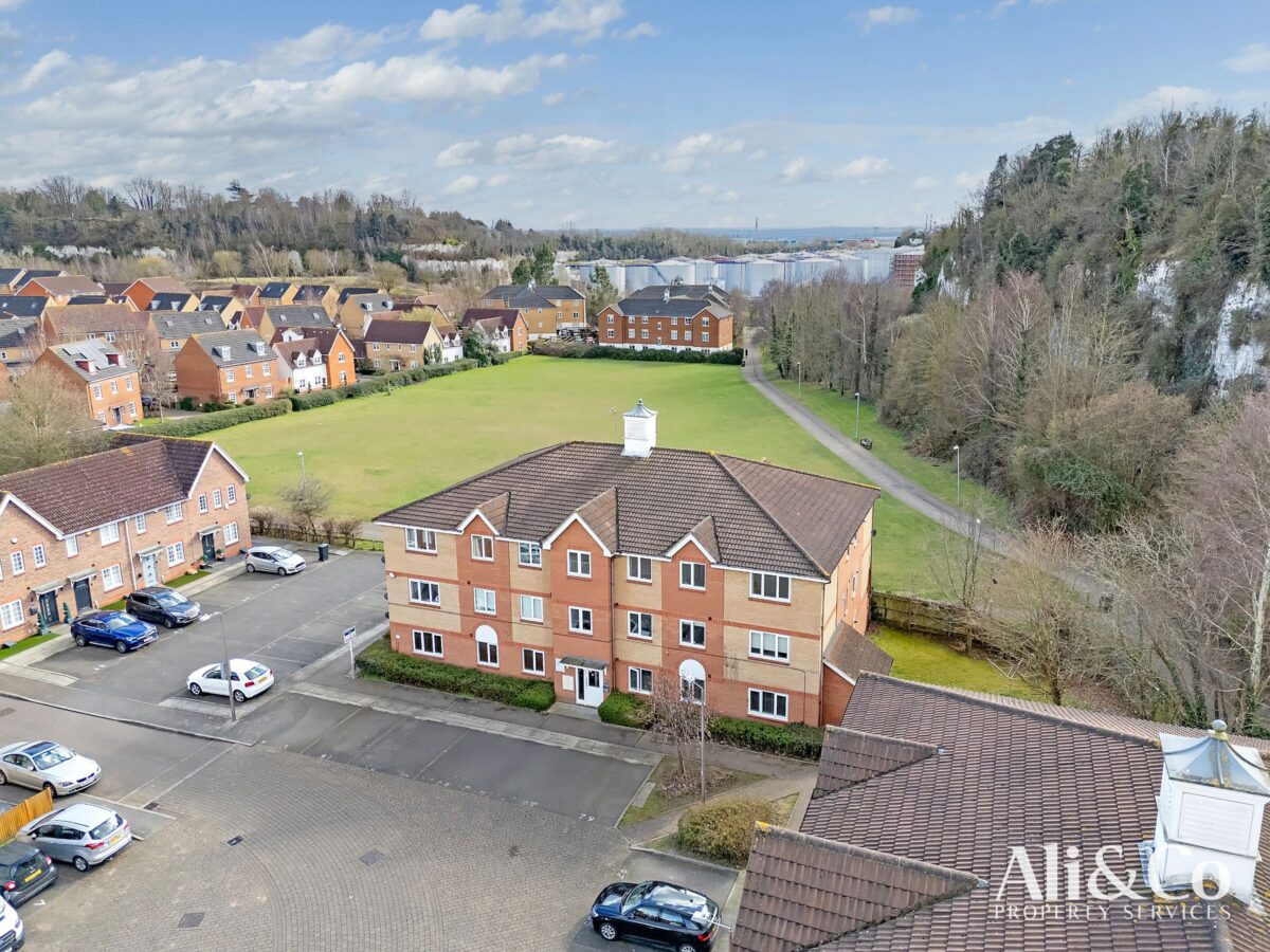 Frobisher Gardens, Chafford Hundred