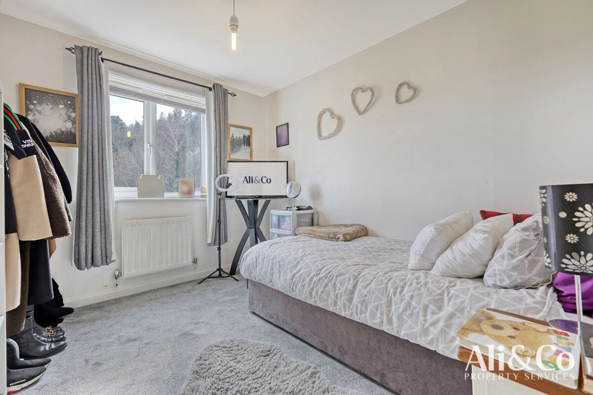 Frobisher Gardens, Chafford Hundred