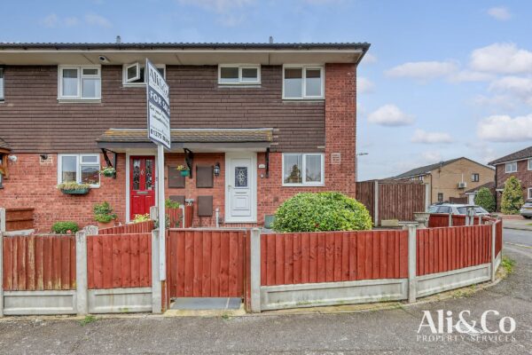 Churchill Road, Grays