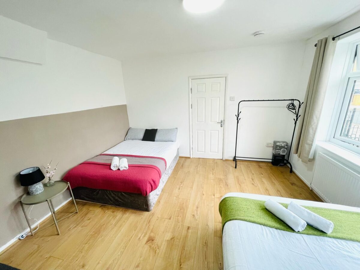 Shandy Street, London