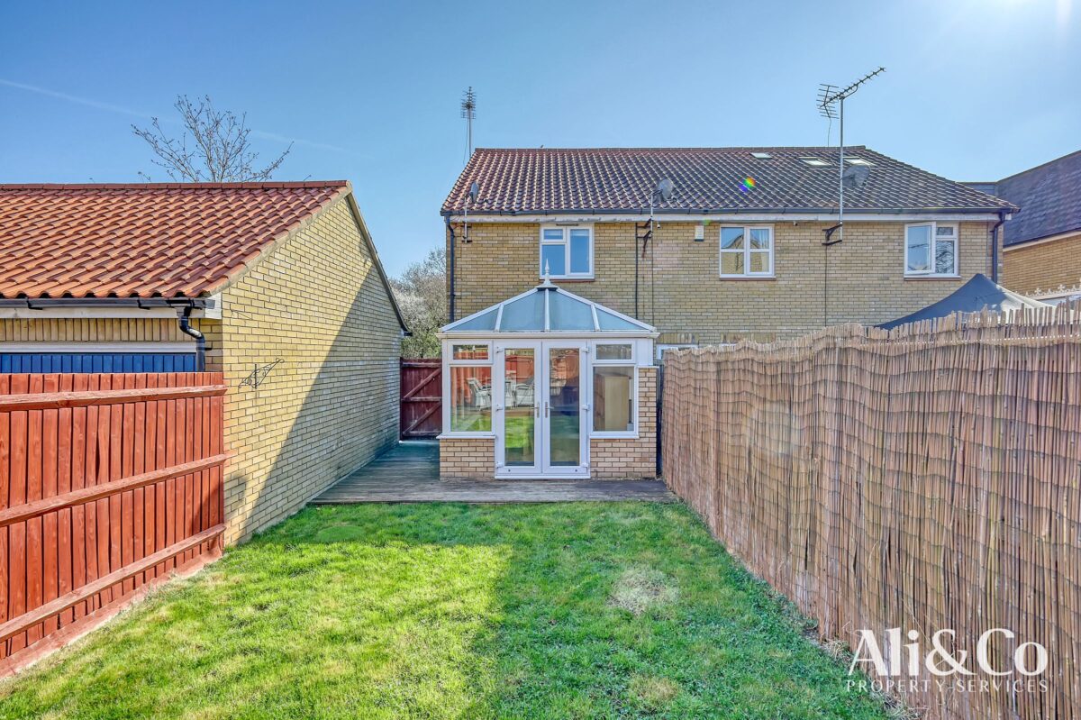 Thistle Close, Basildon