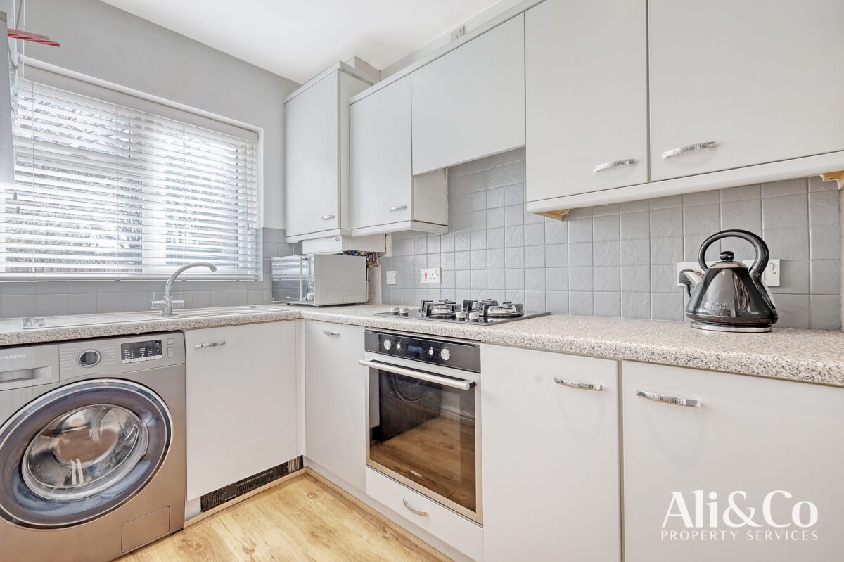 Thistle Close, Basildon