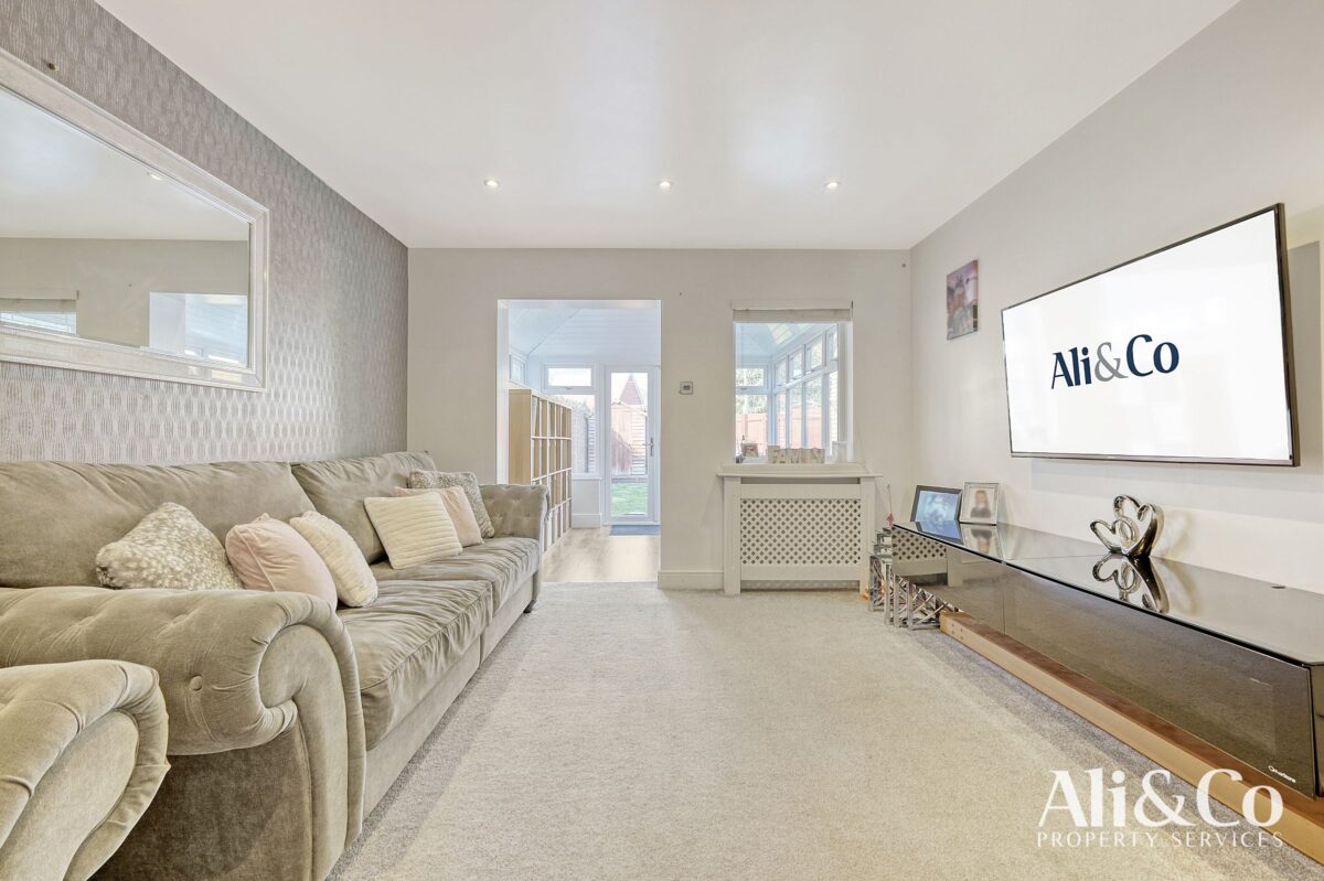 Thistle Close, Basildon