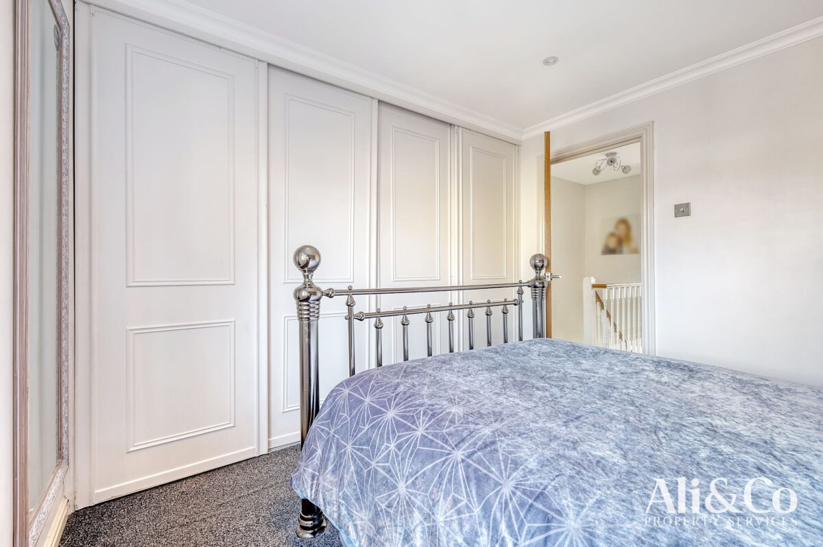 Thistle Close, Basildon