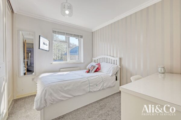 Thistle Close, Basildon