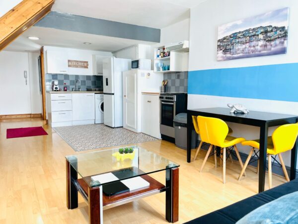 Commercial Road, London