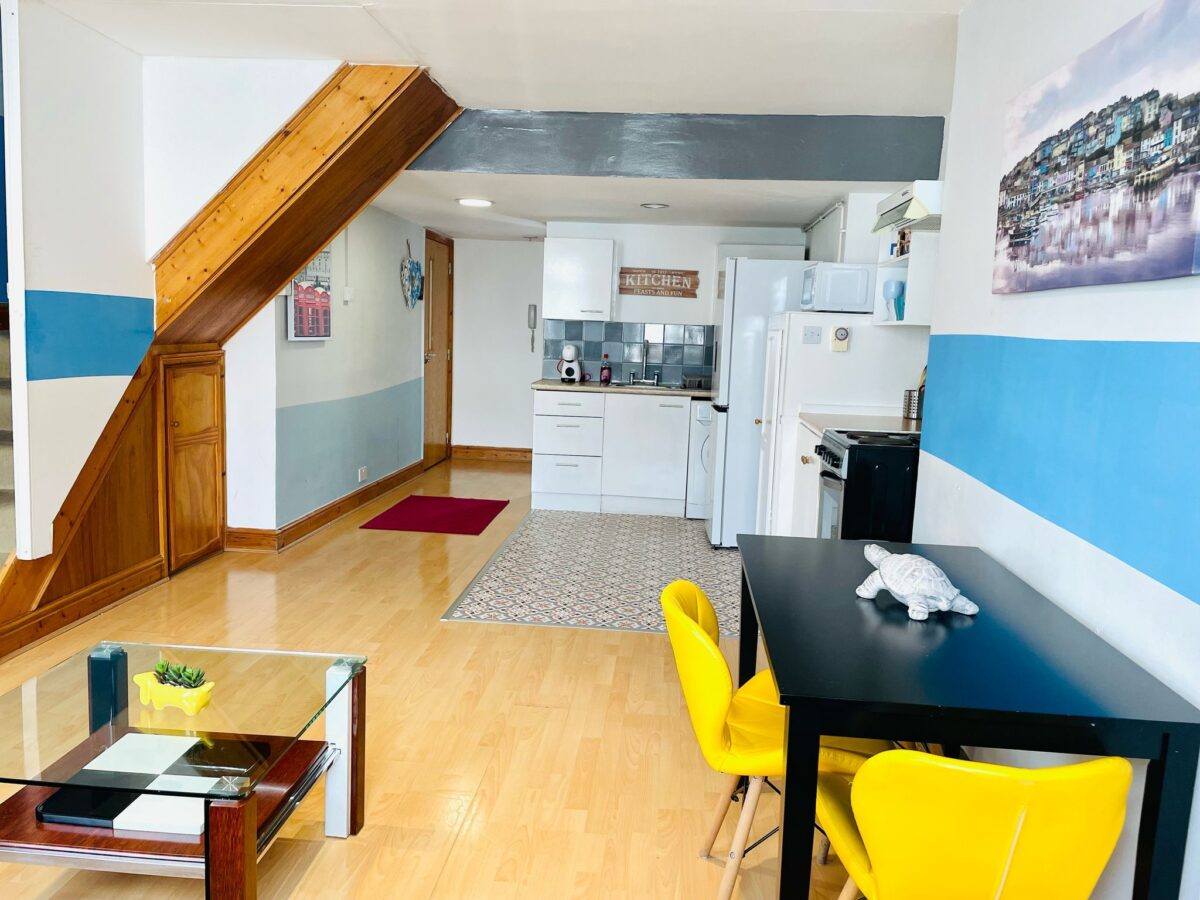 Commercial Road, London