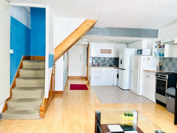 Commercial Road, London