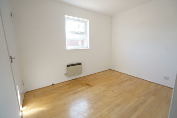 Marlow Avenue, Purfleet