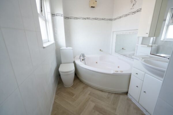 Marlow Avenue, Purfleet