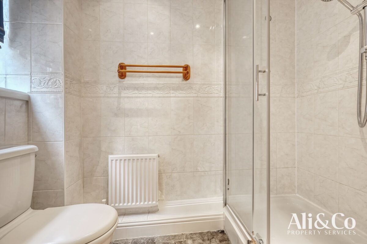 Maunder Close, Chafford Hundred