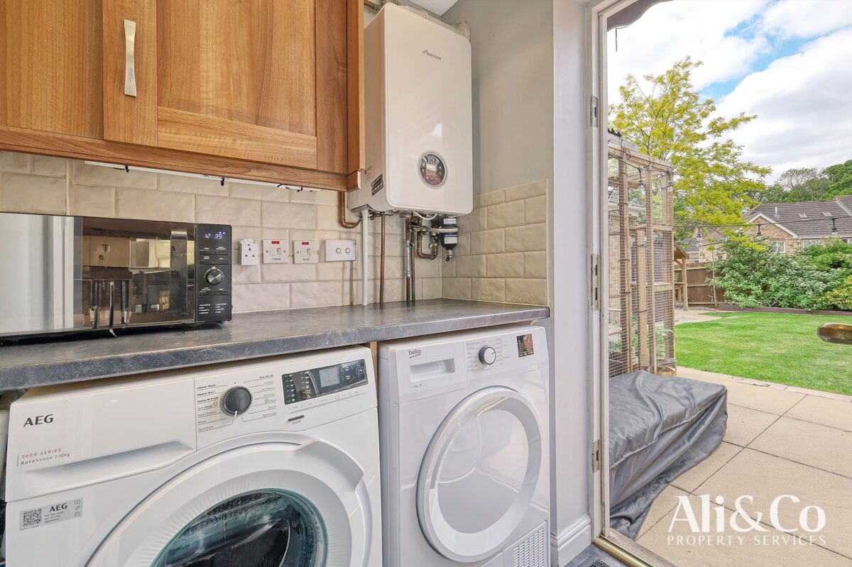 Maunder Close, Chafford Hundred