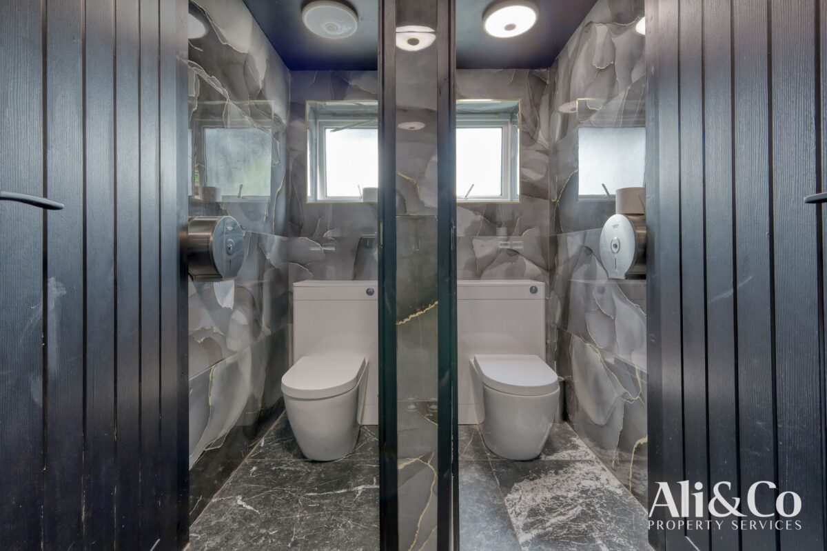 Pasha Lounge (GRAYS) Ltd, Pasha Lounge, Kings Walk, Grays