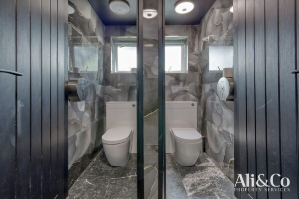 Pasha Lounge (GRAYS) Ltd, Pasha Lounge, Kings Walk, Grays