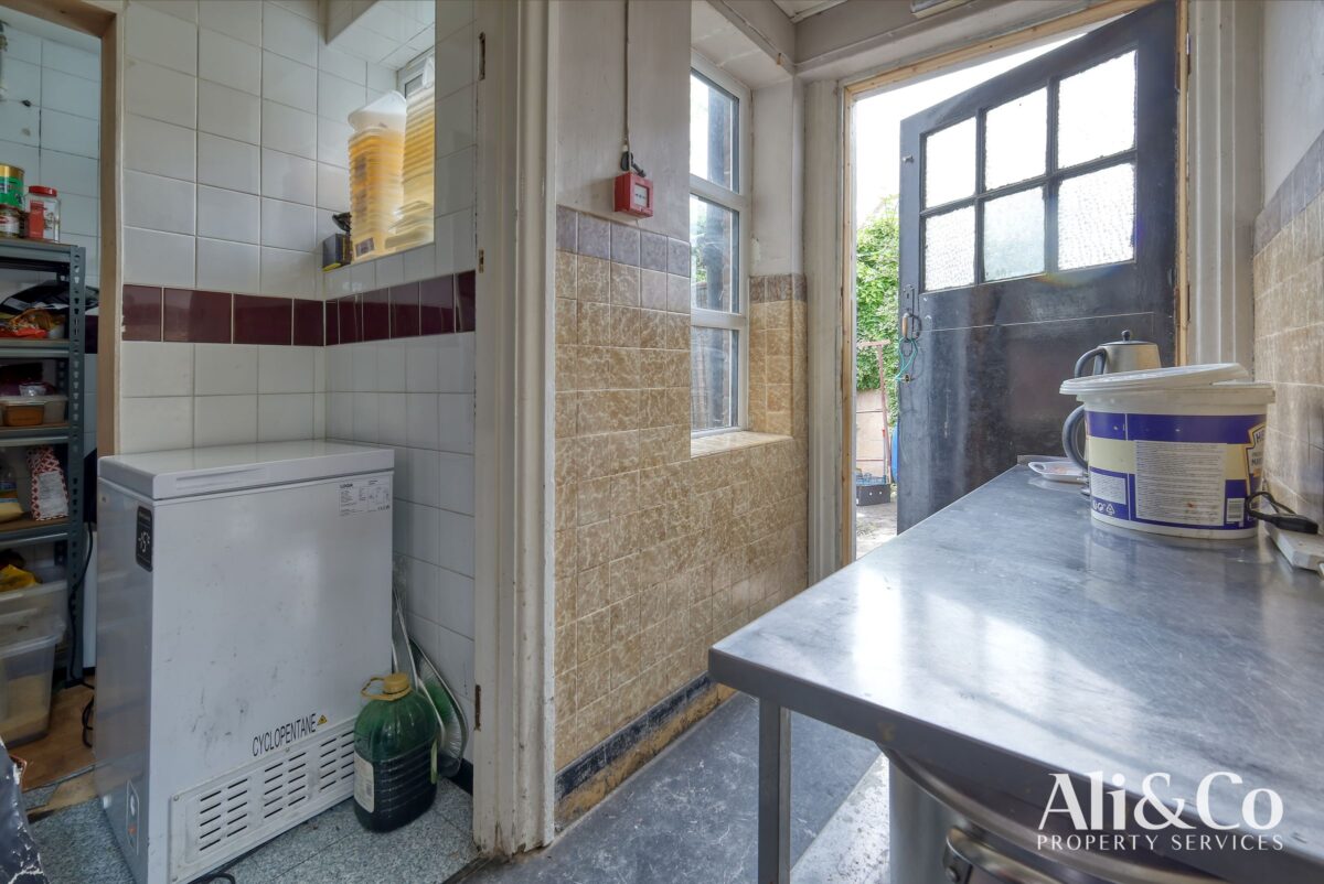 Pasha Lounge (GRAYS) Ltd, Pasha Lounge, Kings Walk, Grays