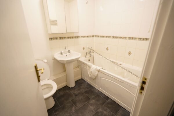 Josling Close, Grays