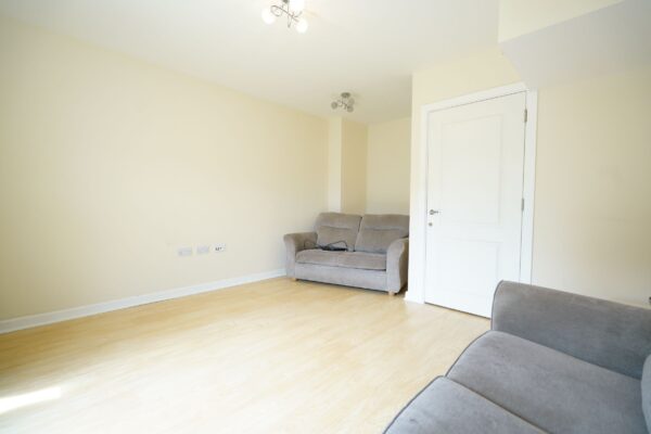 North Road, Purfleet