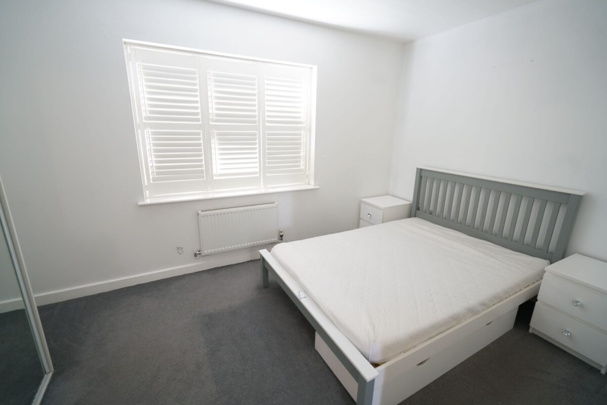 North Road, Purfleet