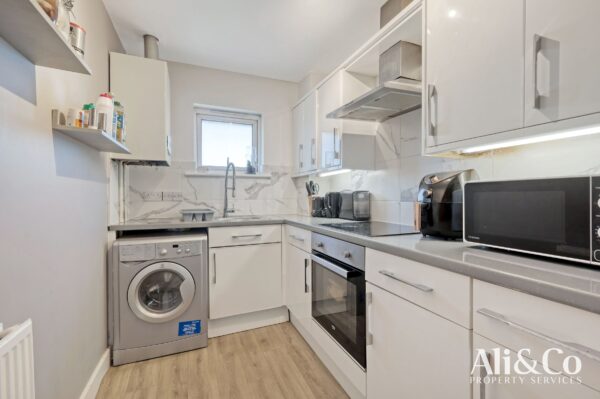 Flat , Gower Place, Chafford Hundred, Grays