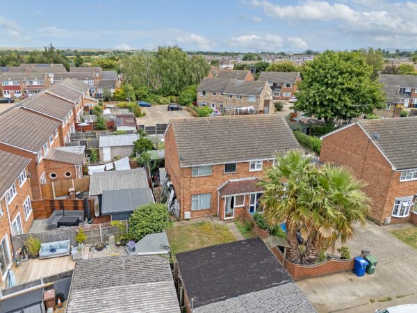 Brindles Close, Linford, Stanford-le-Hope