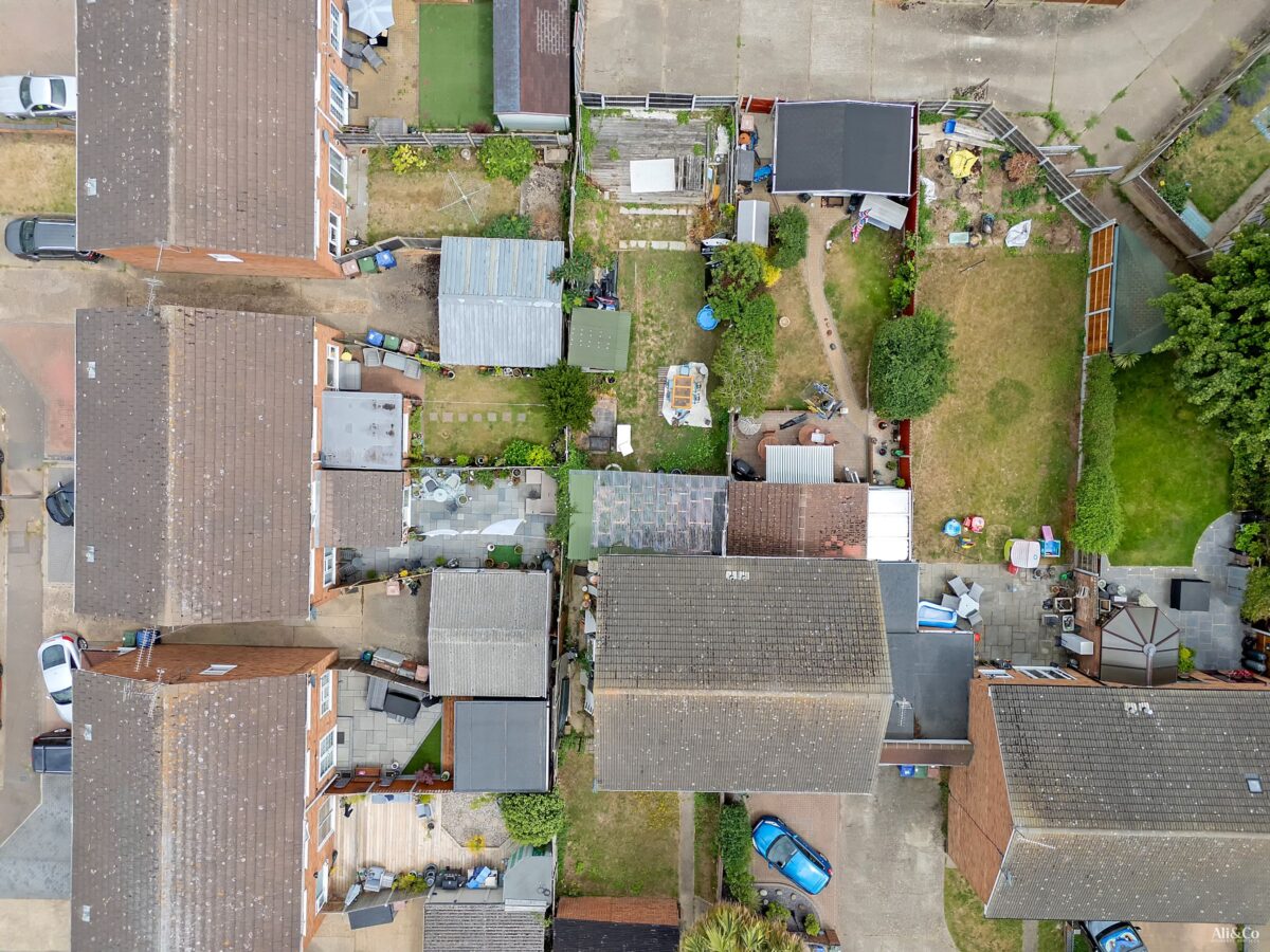 Brindles Close, Linford, Stanford-le-Hope