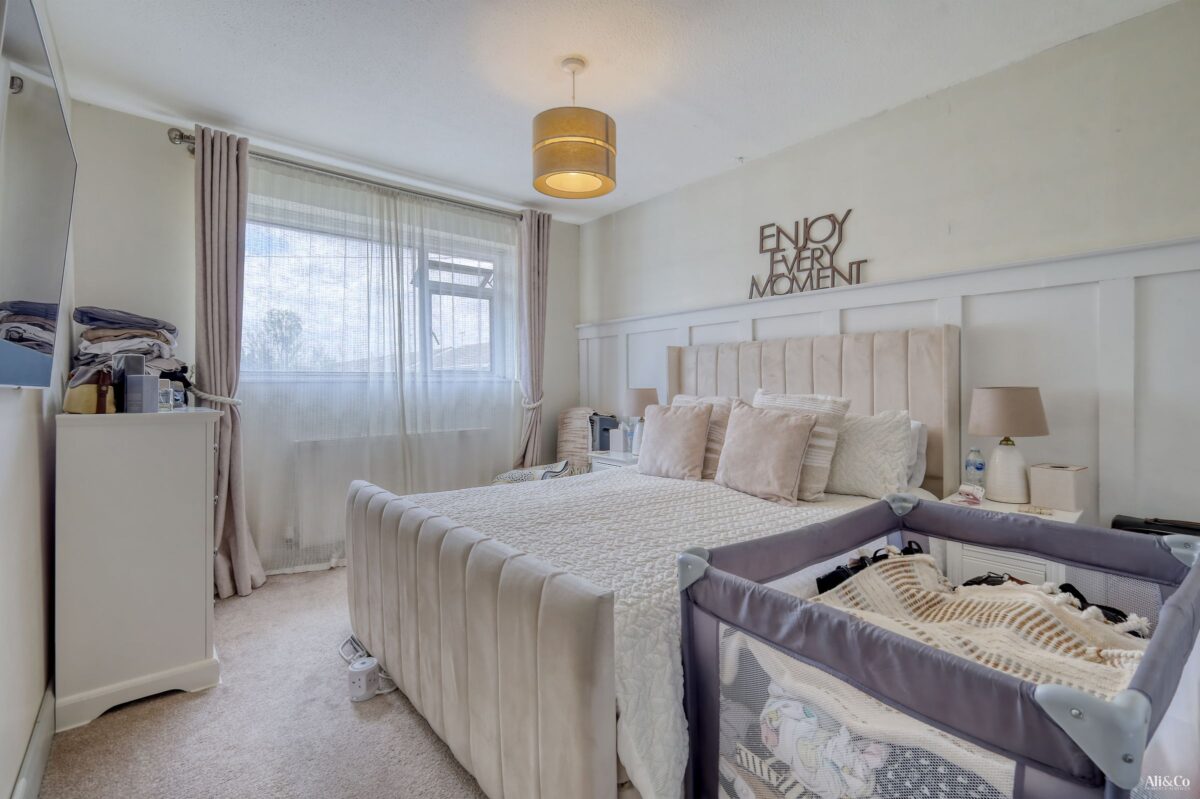 Brindles Close, Linford, Stanford-le-Hope