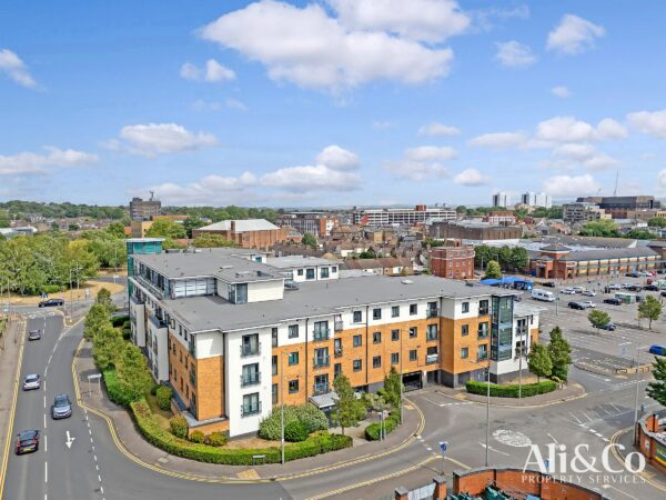 Albany Heights, Grays