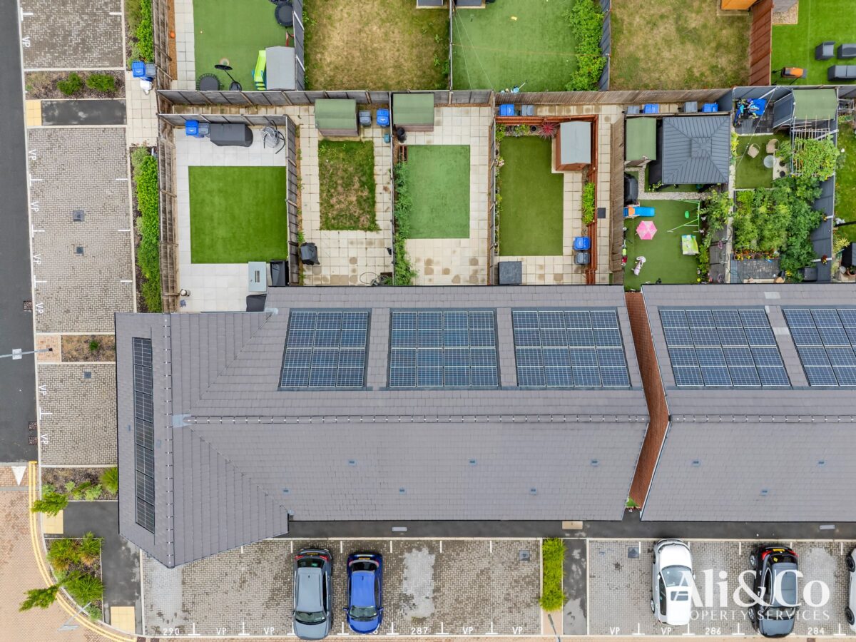 Dovestone Close, Grays