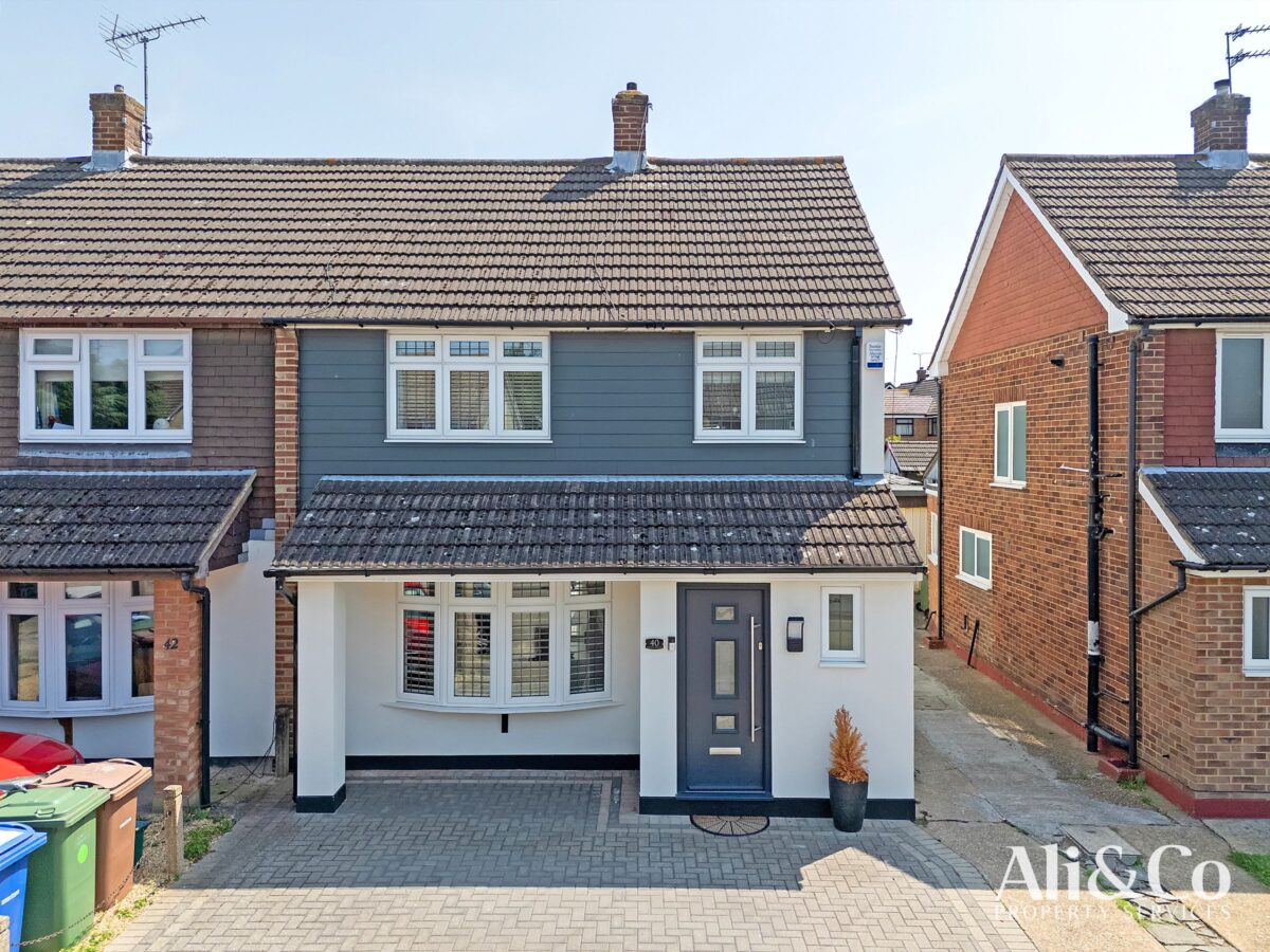 Second Avenue, Stanford-le-Hope