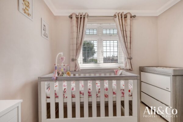 Second Avenue, Stanford-le-Hope